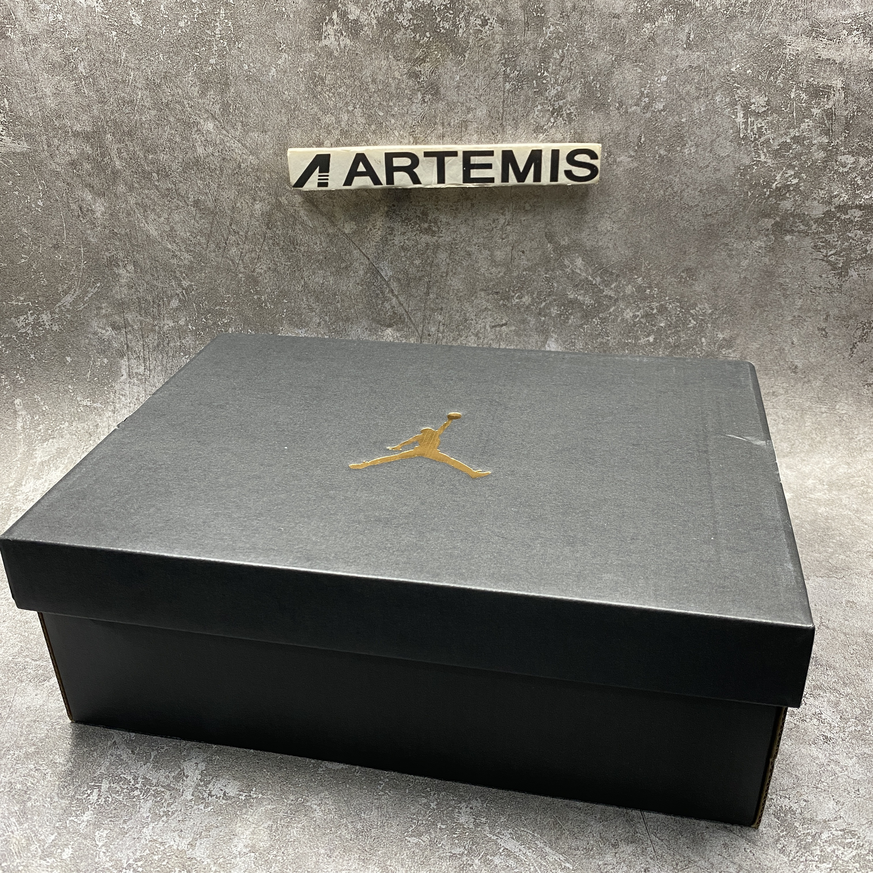 Air Jordan 1 Low SE Gold Toe