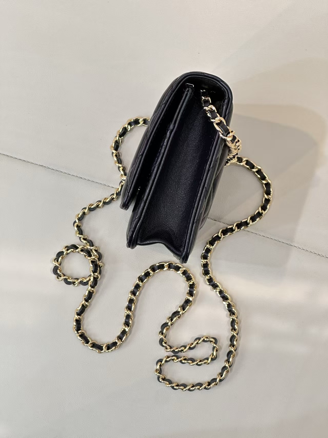 Ch*el woc classic wallet on chain 13x19cm