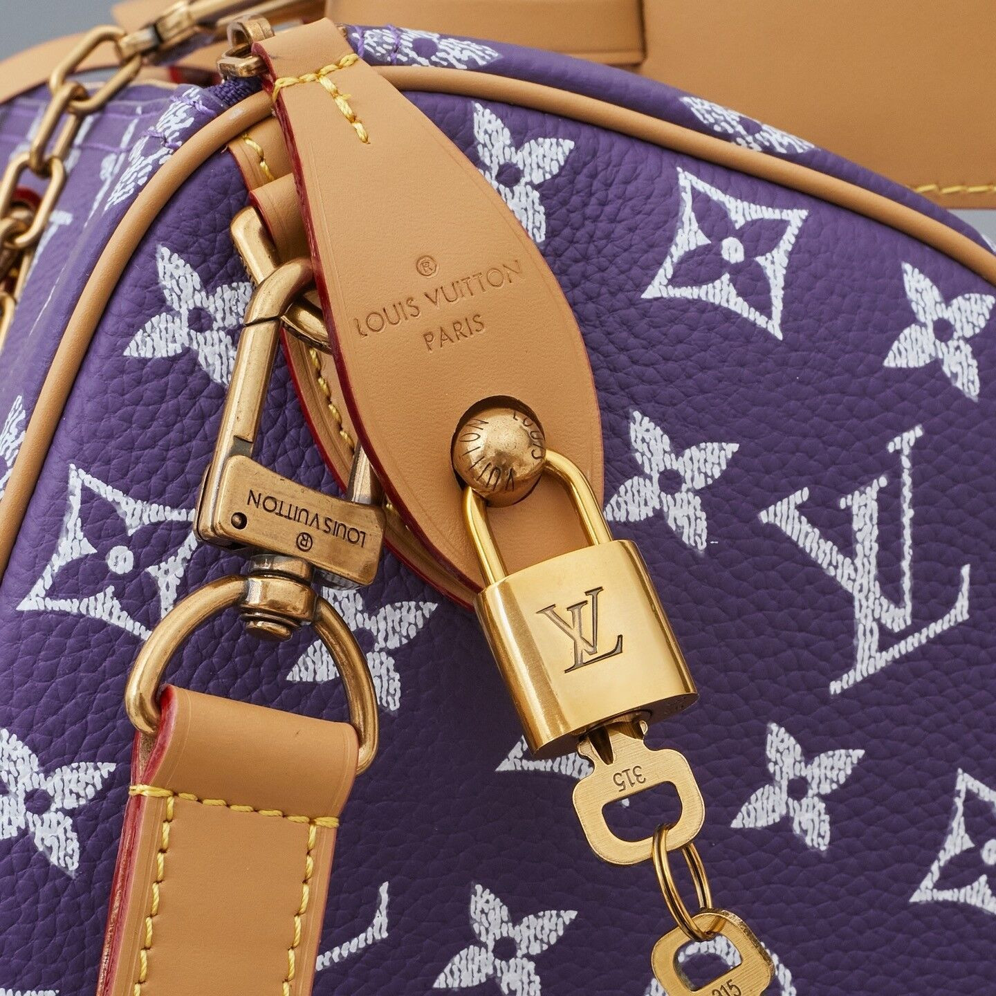 LV Speedy P9 Bandoulière 30 M11562-1 30x21x17cm