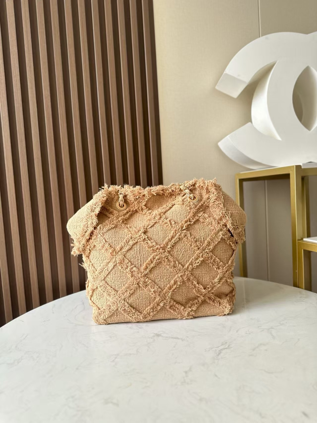 Ch*el vintage linen tassel tote straw bag 48x35x17cm