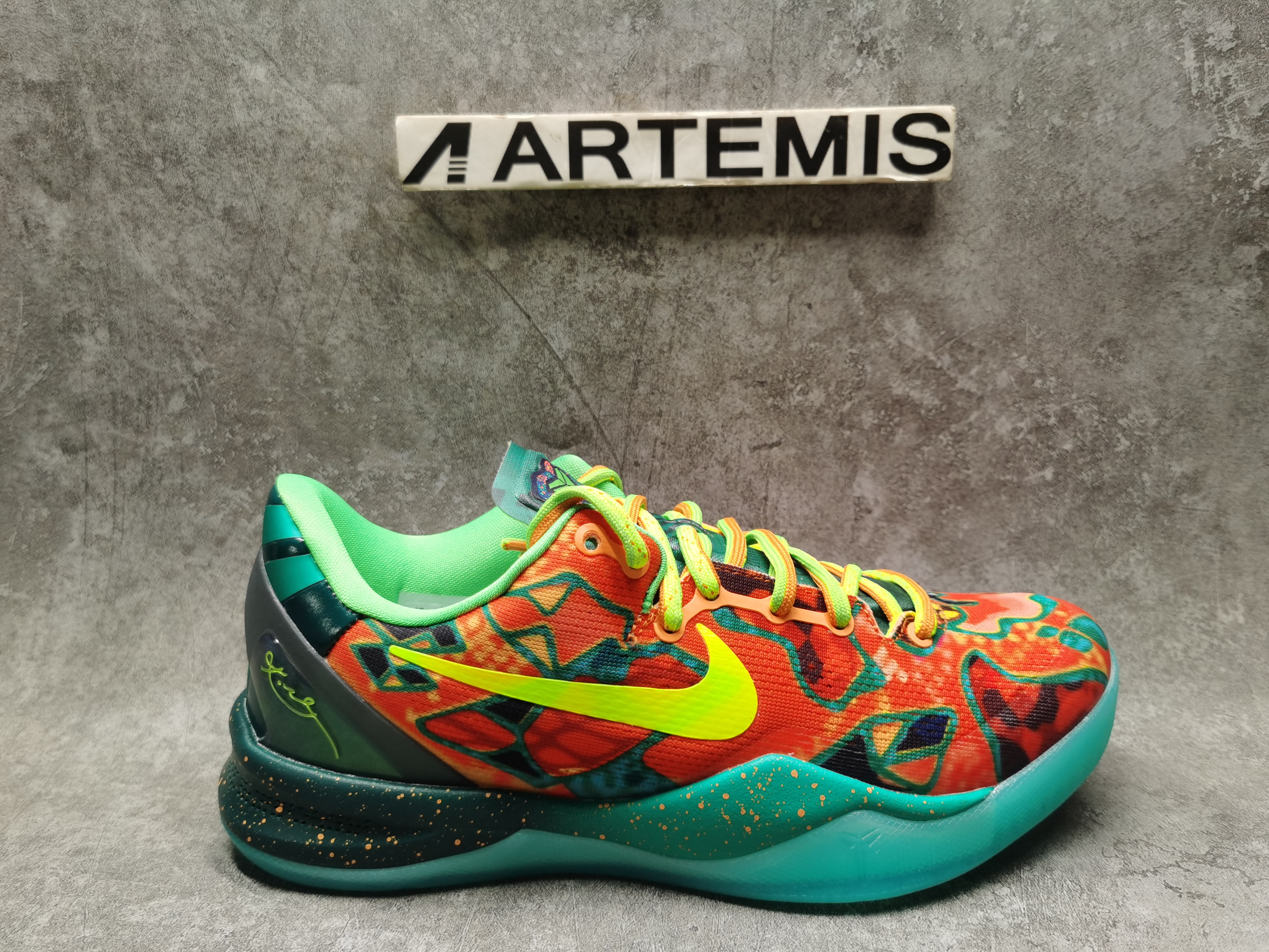 UA Nike Kobe 8 Protro