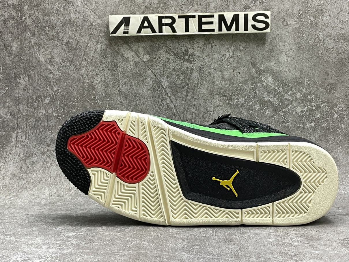 Air Jordan 4 Retro Manila