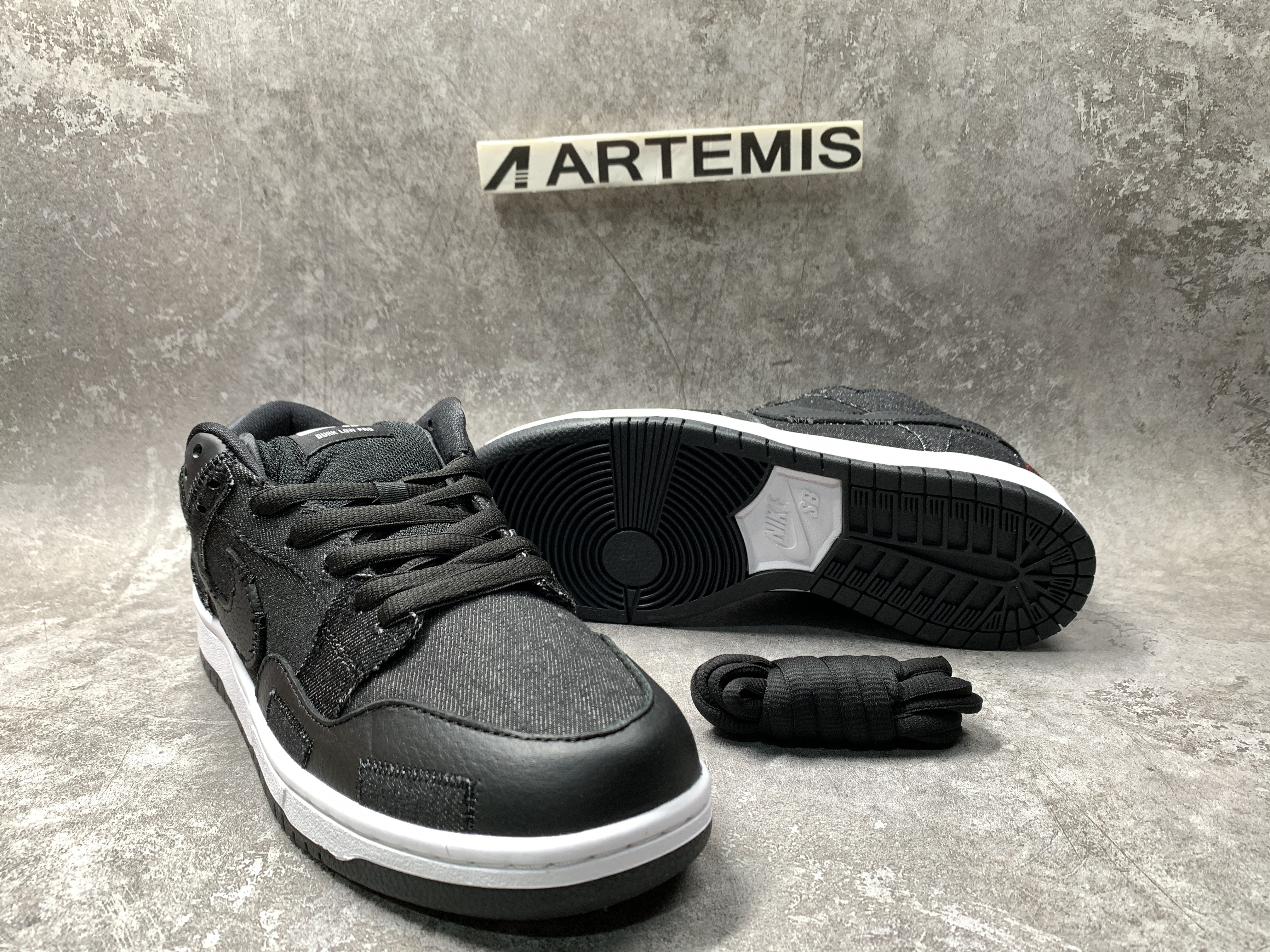 Nike SB Dunk Low Wasted Youth