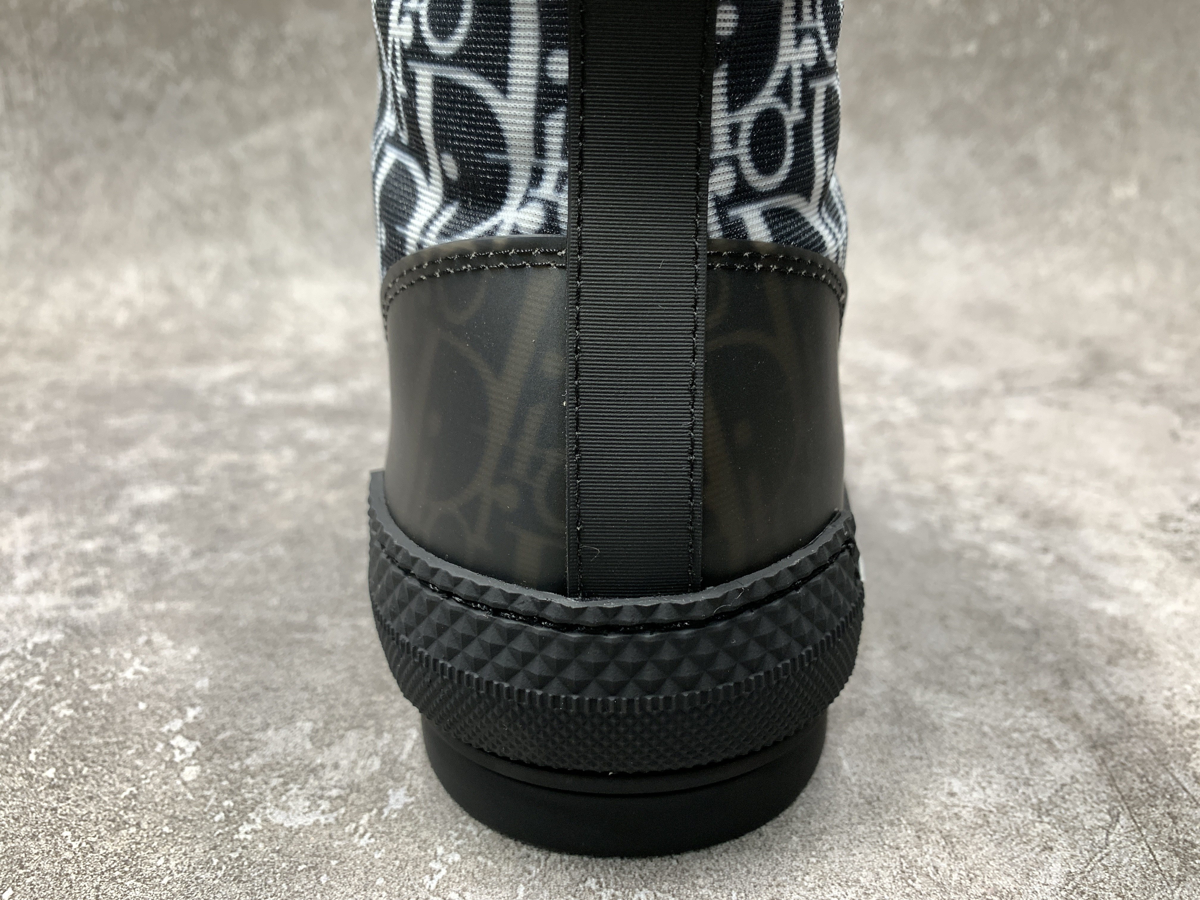 D*or b23 high blue black