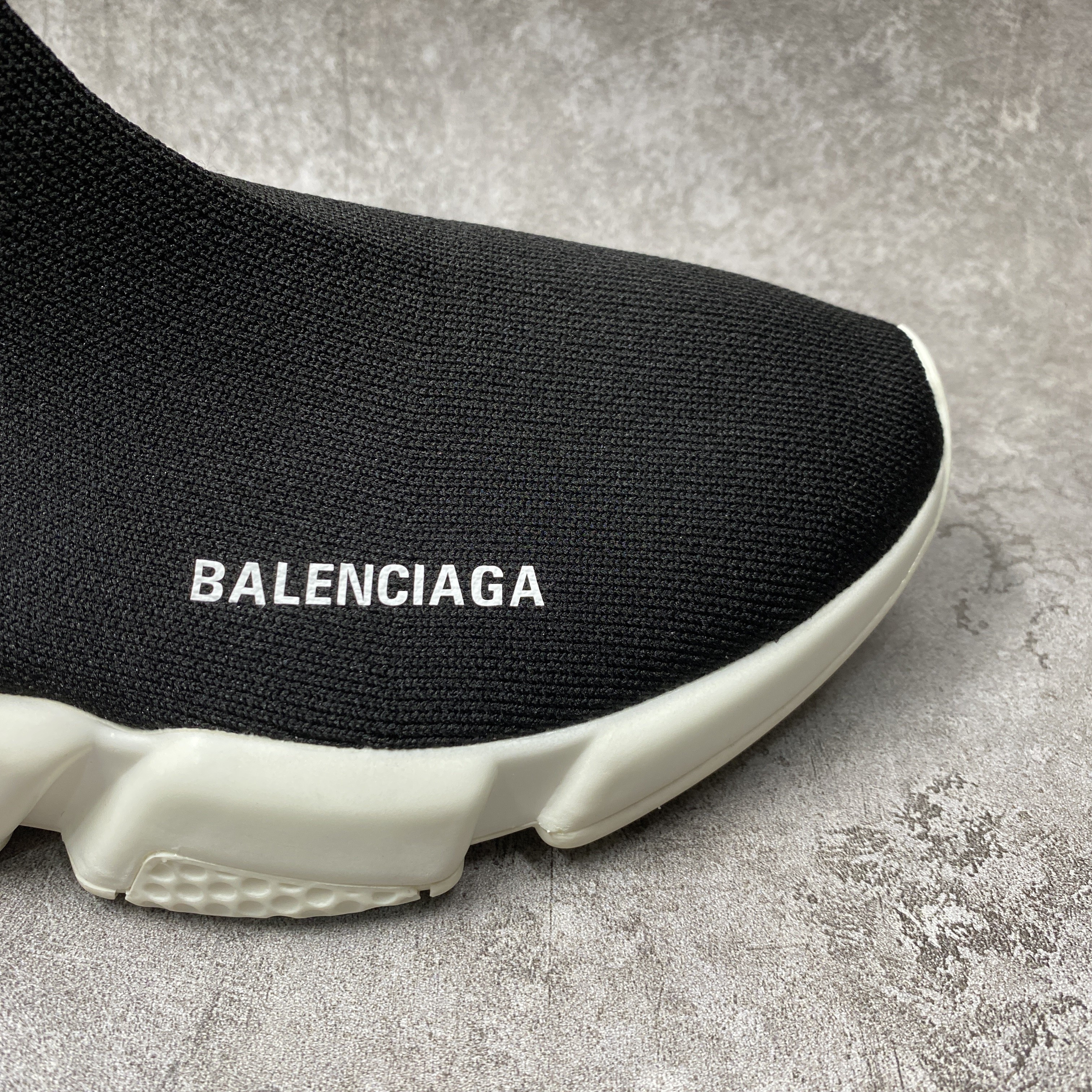 Balenciga Speed Trainer Mid Black