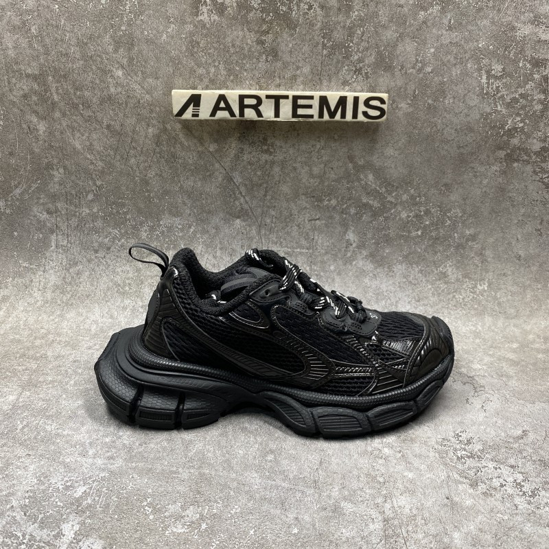 Balenciga 3XL Sneakers in Black