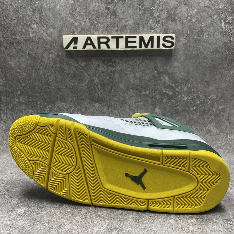 Air Jordan 4 Retro Oregon PE