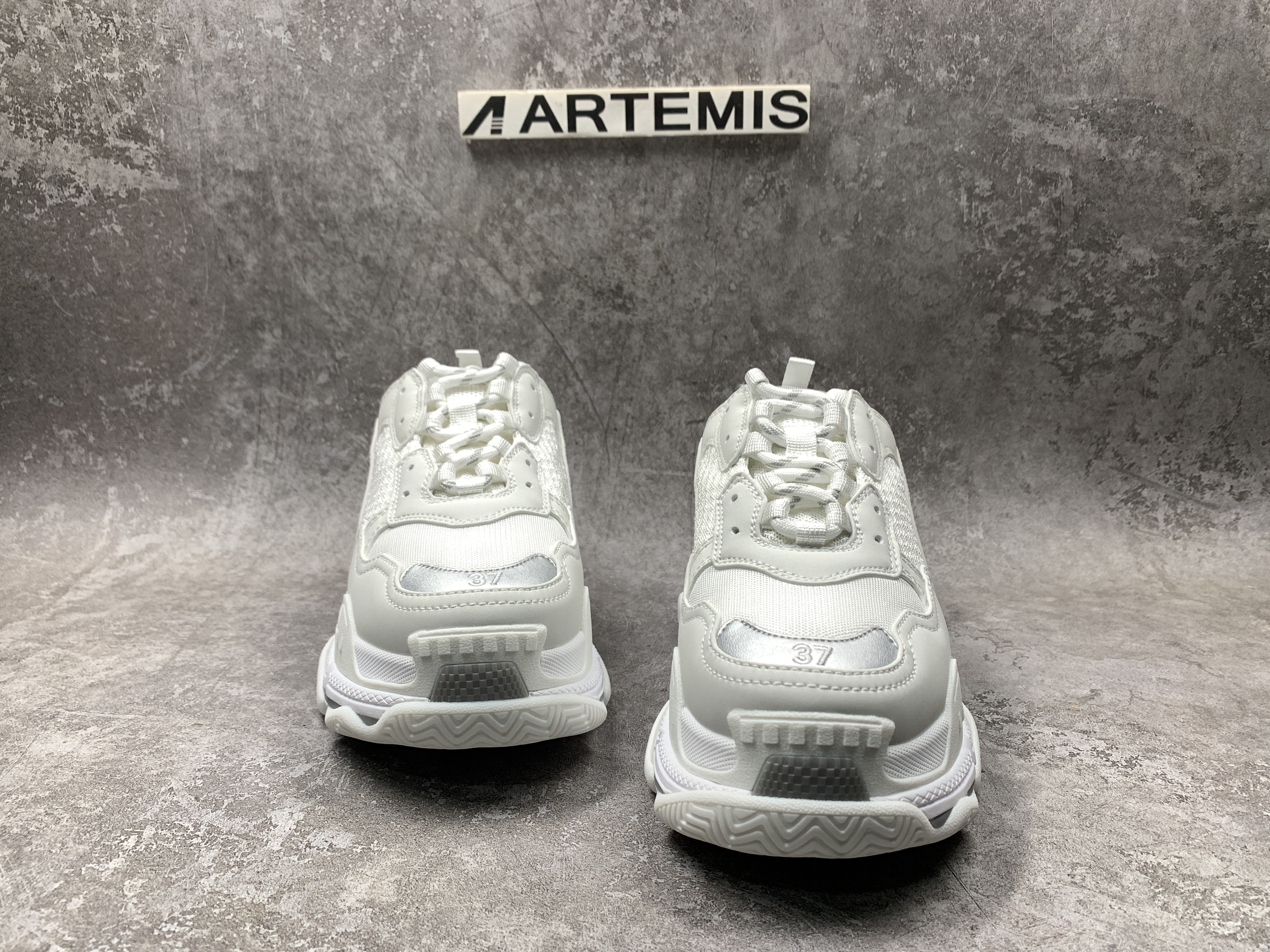 Balenciga Triple S Sneaker White and Metal Grey