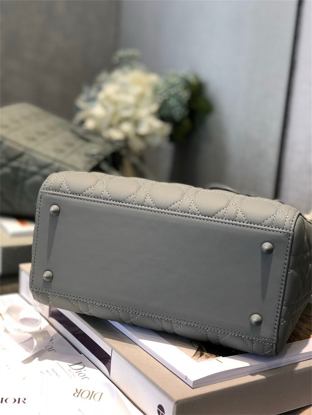 medium lady D*or bag 9.5 x 8 x 4.5 inches