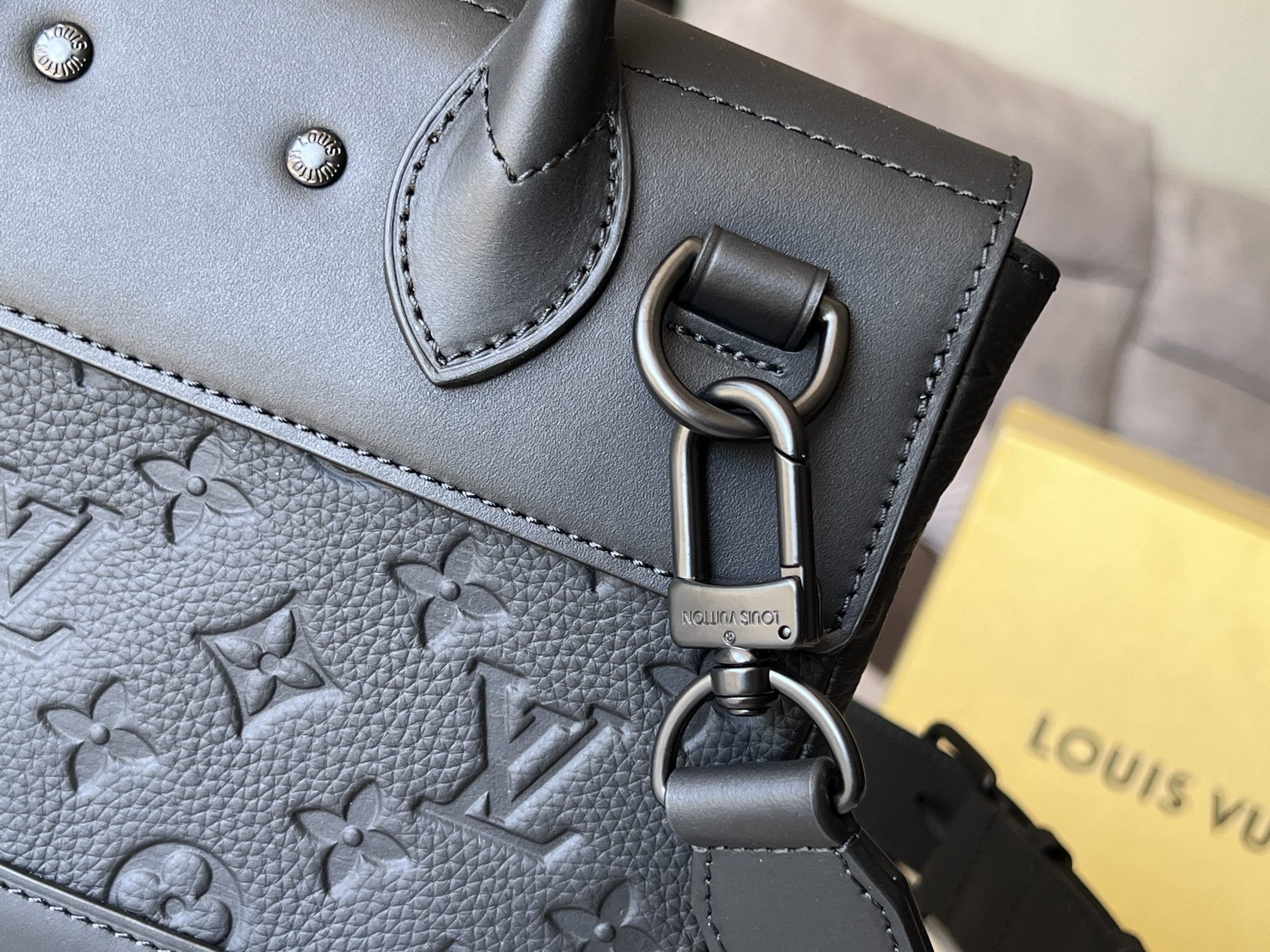 LV M24436 Steamer PM 25 x 19 x 8 CM