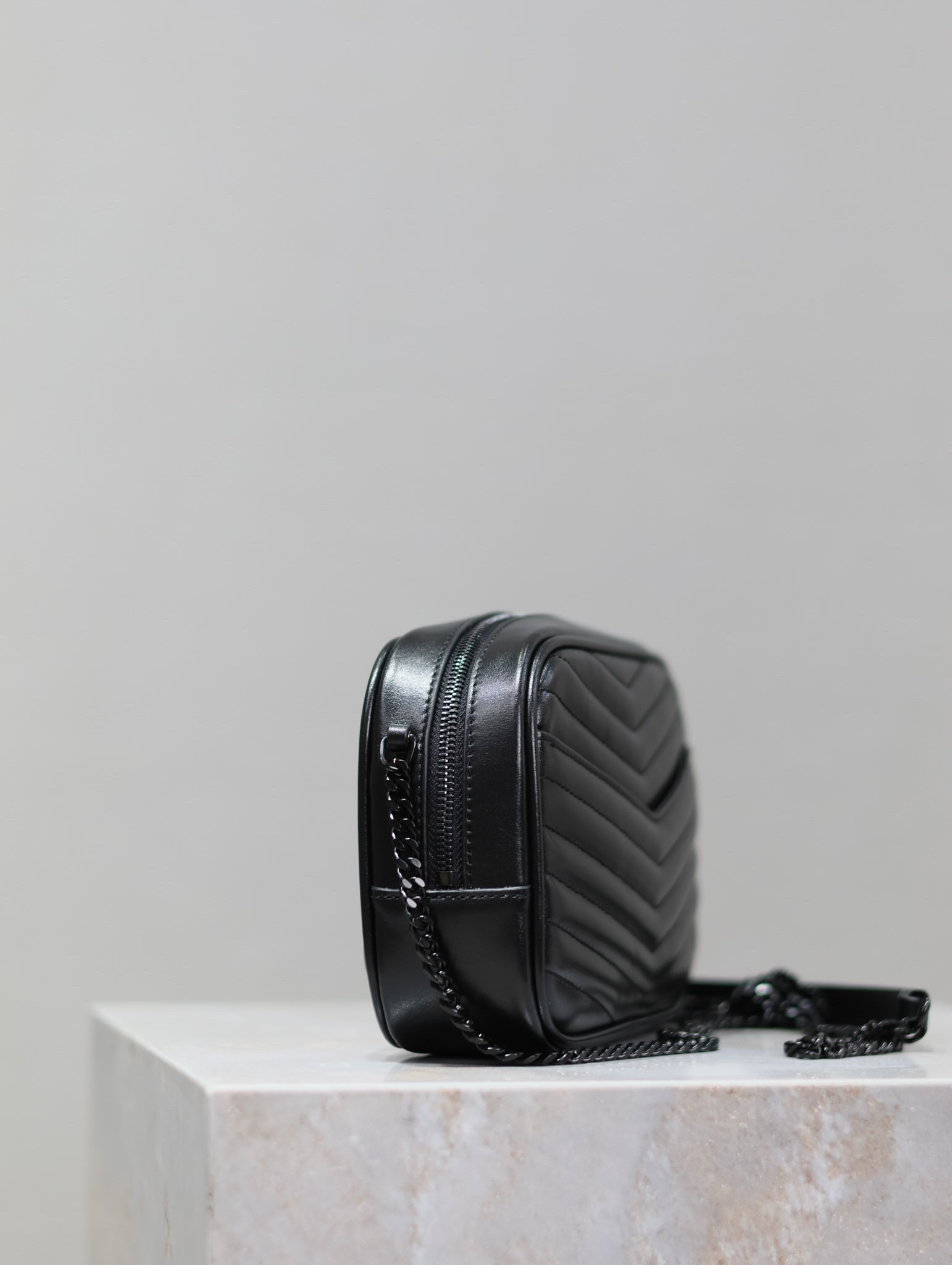 Y*L mini lou in quilted leather 7.5 x 4.1 x 2 inches