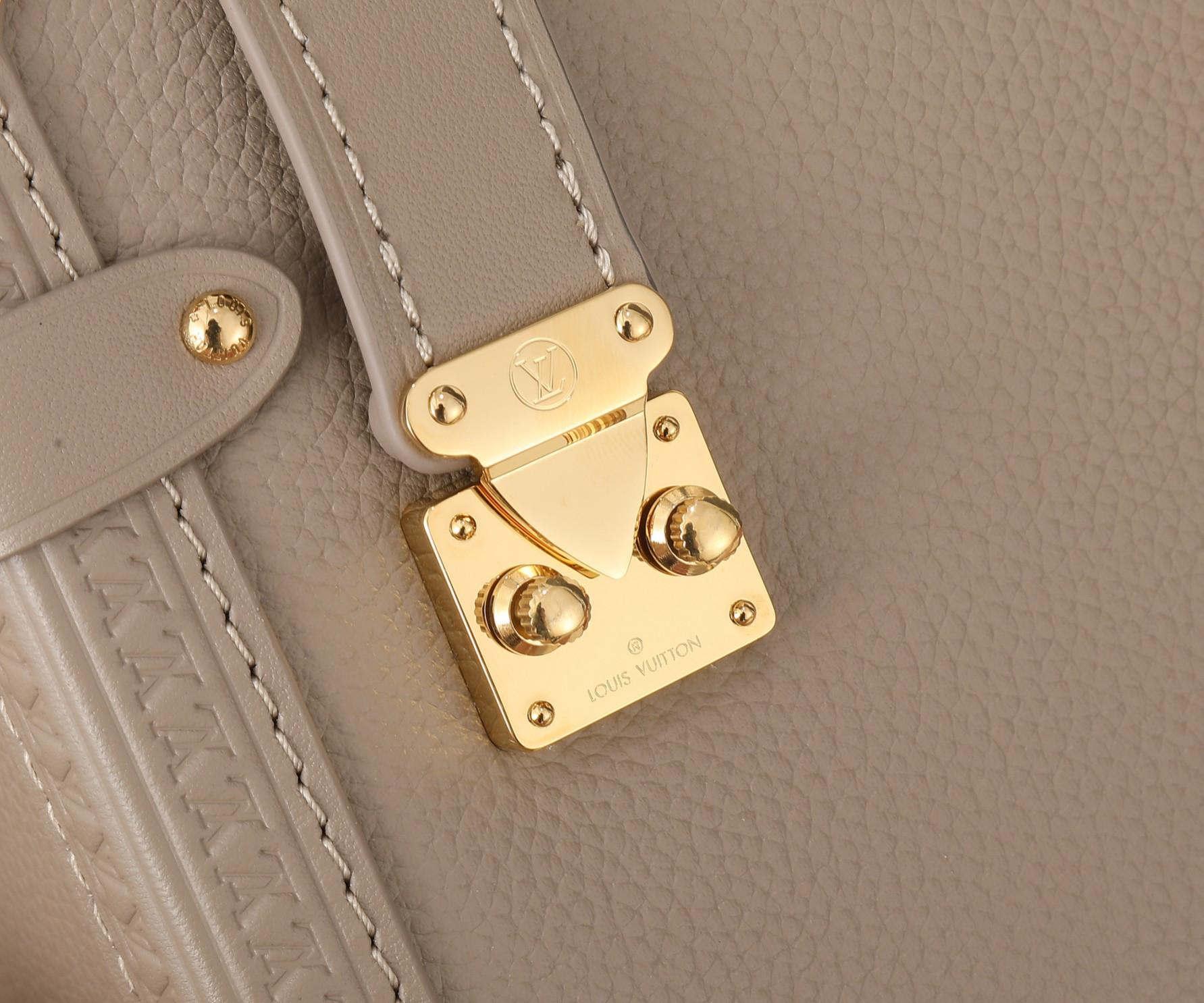 LV Side Trunk MM M25172 8.3 x 5.5 x 2.4 inches