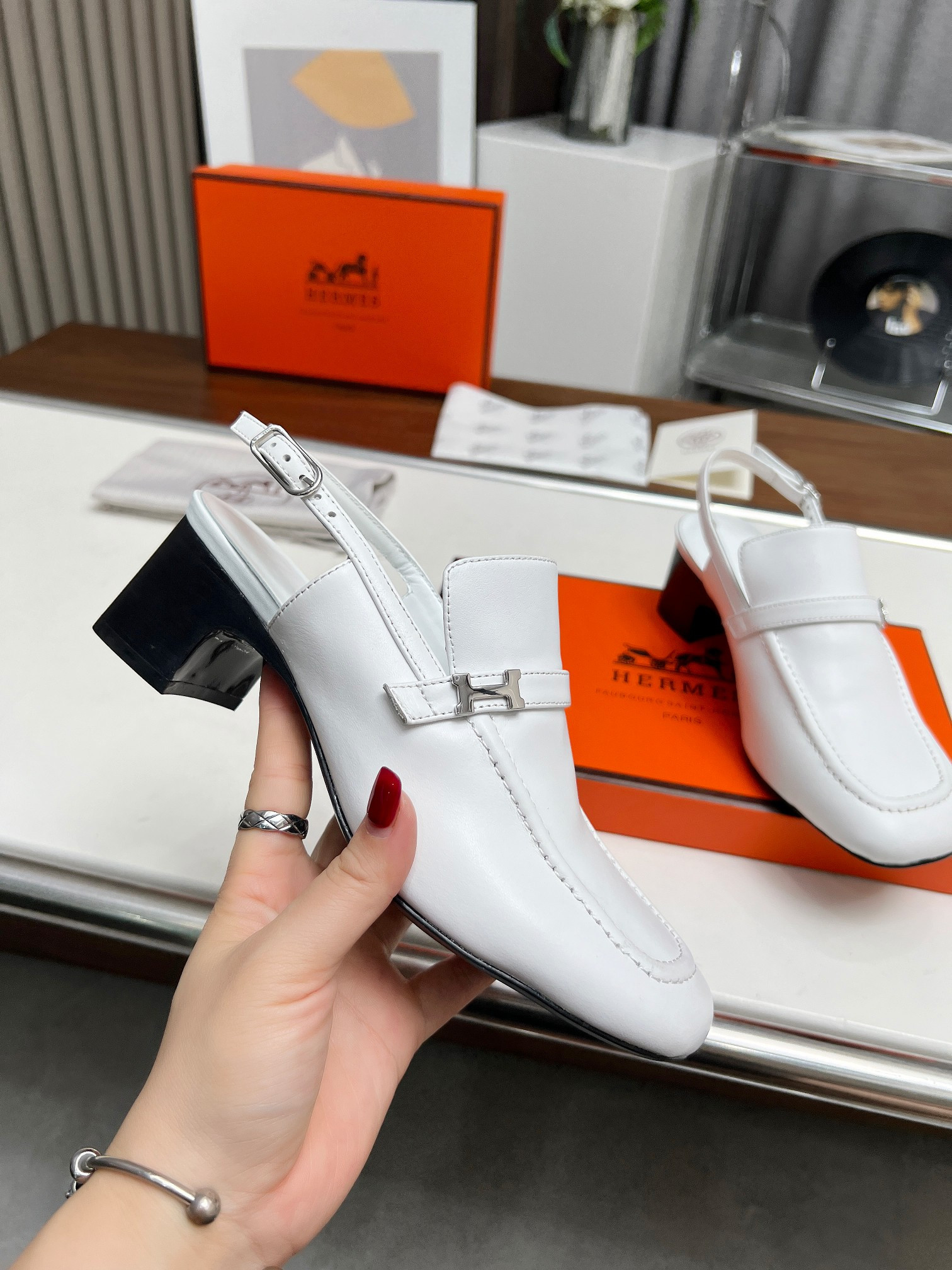 UA Hermès Infinie 50 Pump