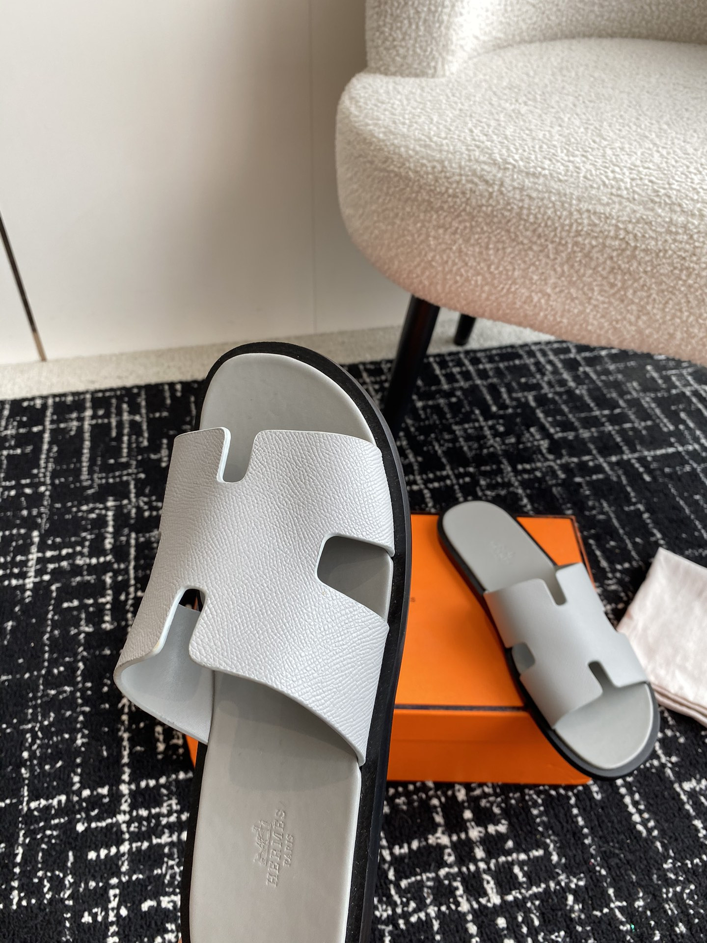 UA Hermès Izmir sandal