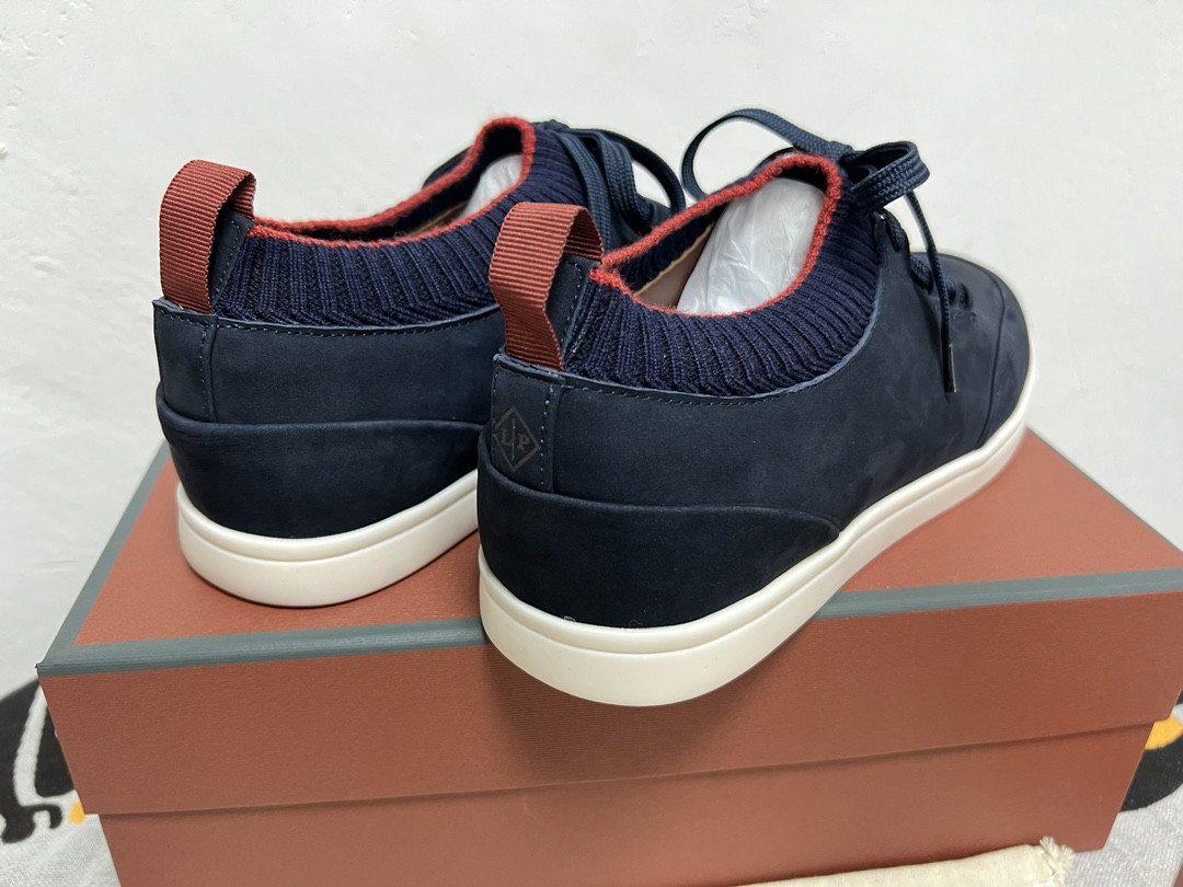 ua L**o p*ana soho walk sneaker