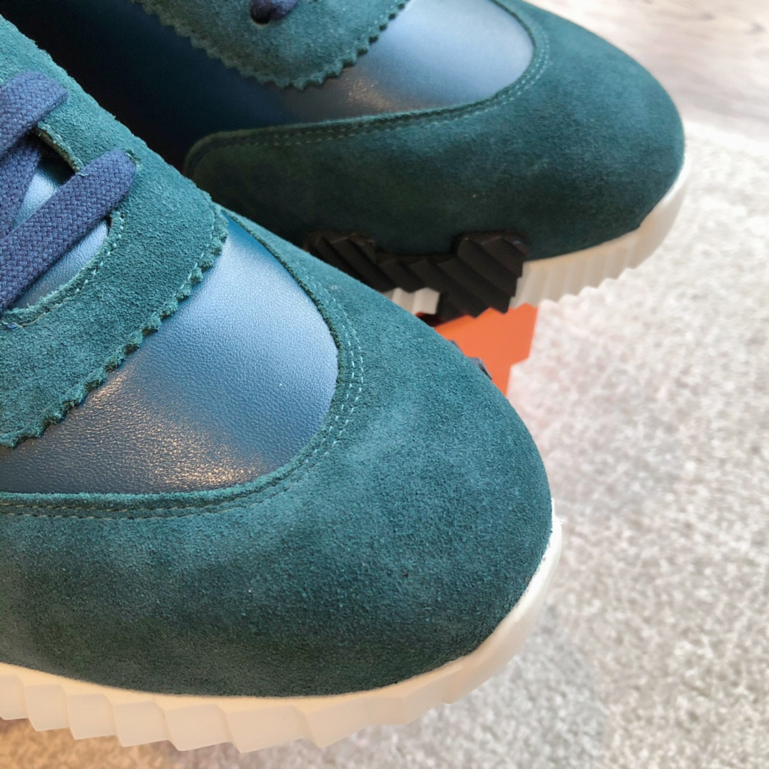 UA Hermès Bouncing Sneaker